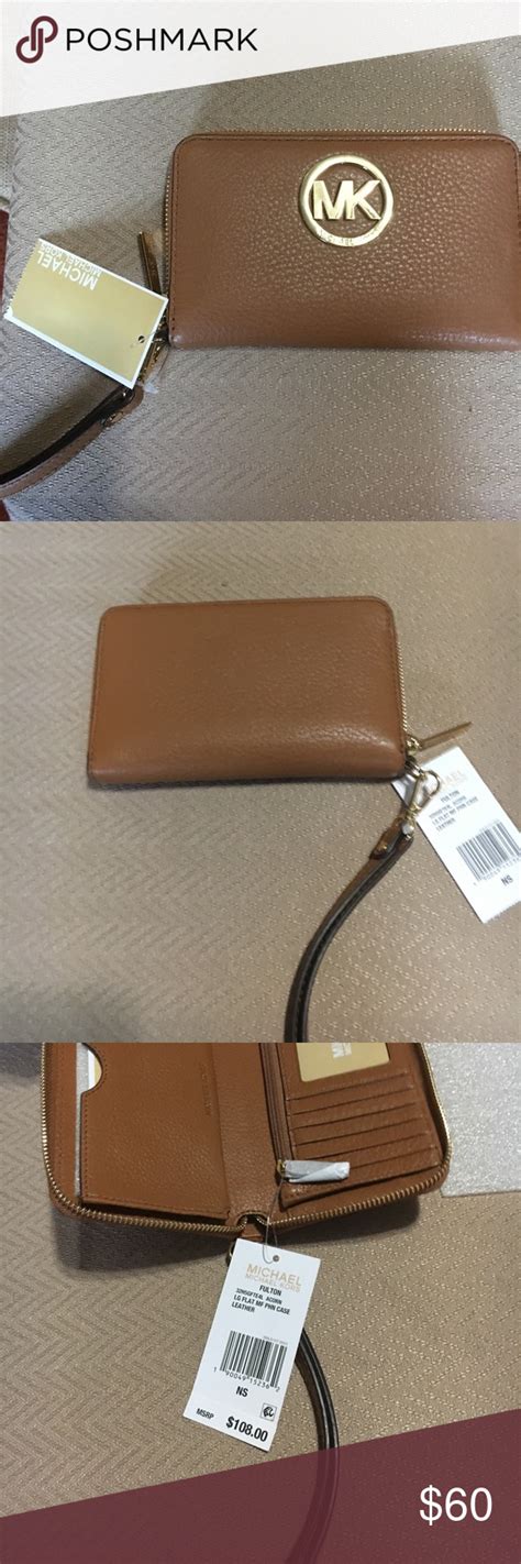 michael kors lg wristlet|Michael Kors wristlet outlet.